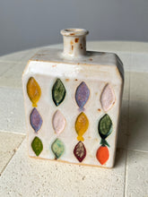 Load image into Gallery viewer, candy vase

