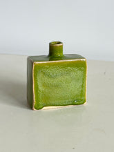 Load image into Gallery viewer, small TV vase (limette)
