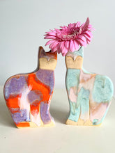 Load image into Gallery viewer, cat vase (pink mint white)
