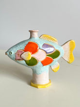 Load image into Gallery viewer, small Fish vase (mint)
