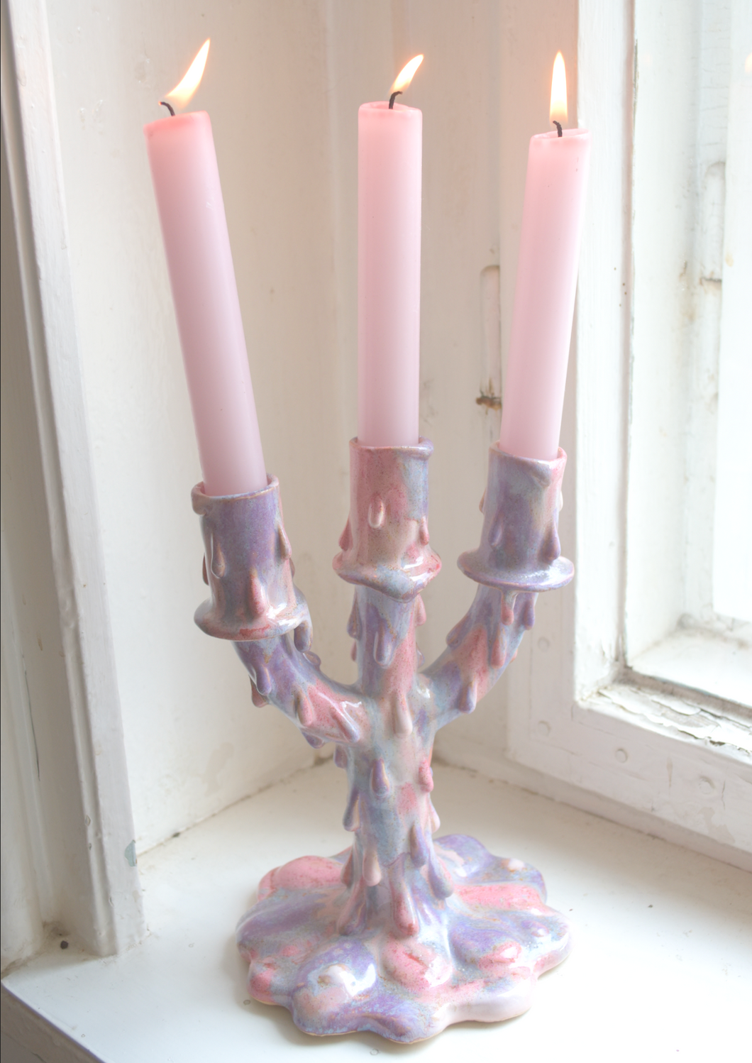 Melted candle stand (pink and purple)