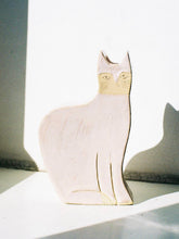Load image into Gallery viewer, cat vase (rosa pink)
