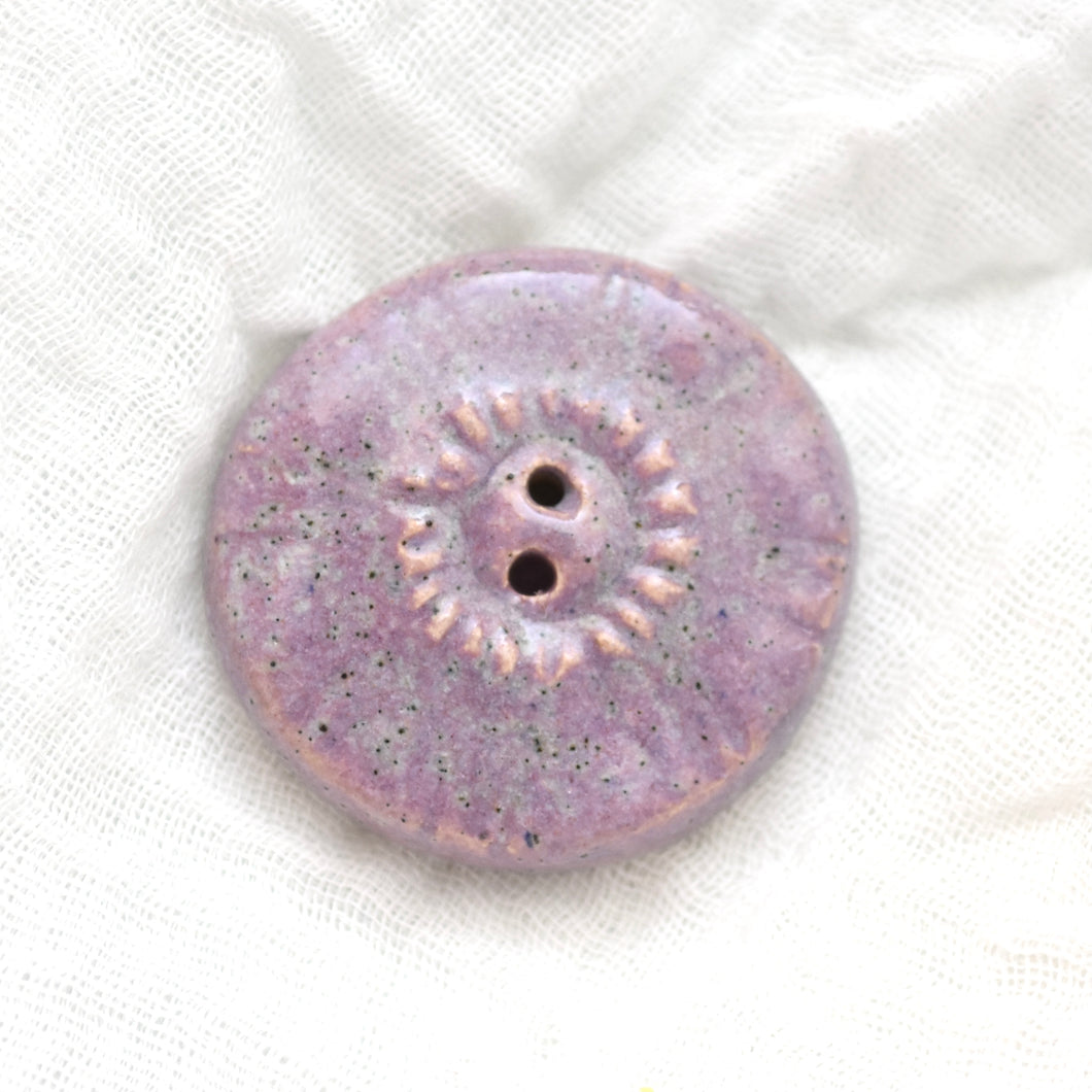 button (without holes)