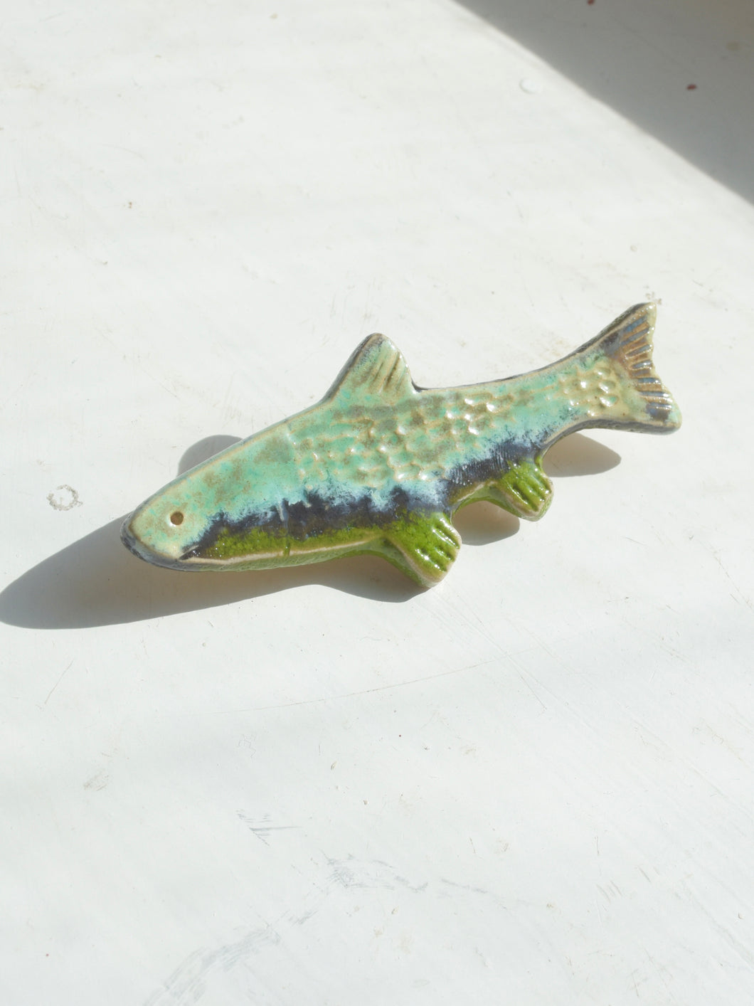 fish brooch (kinkira)